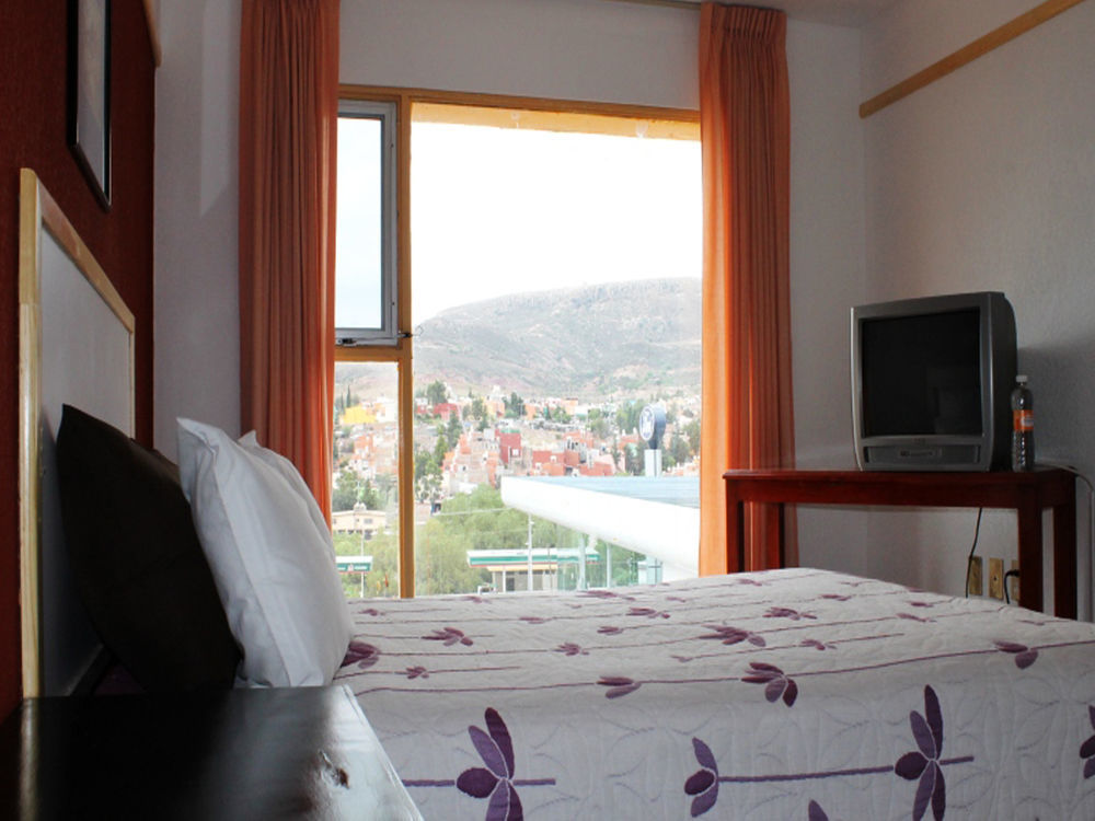 Hotel Gracia Zacatecas Guadalupe  Buitenkant foto